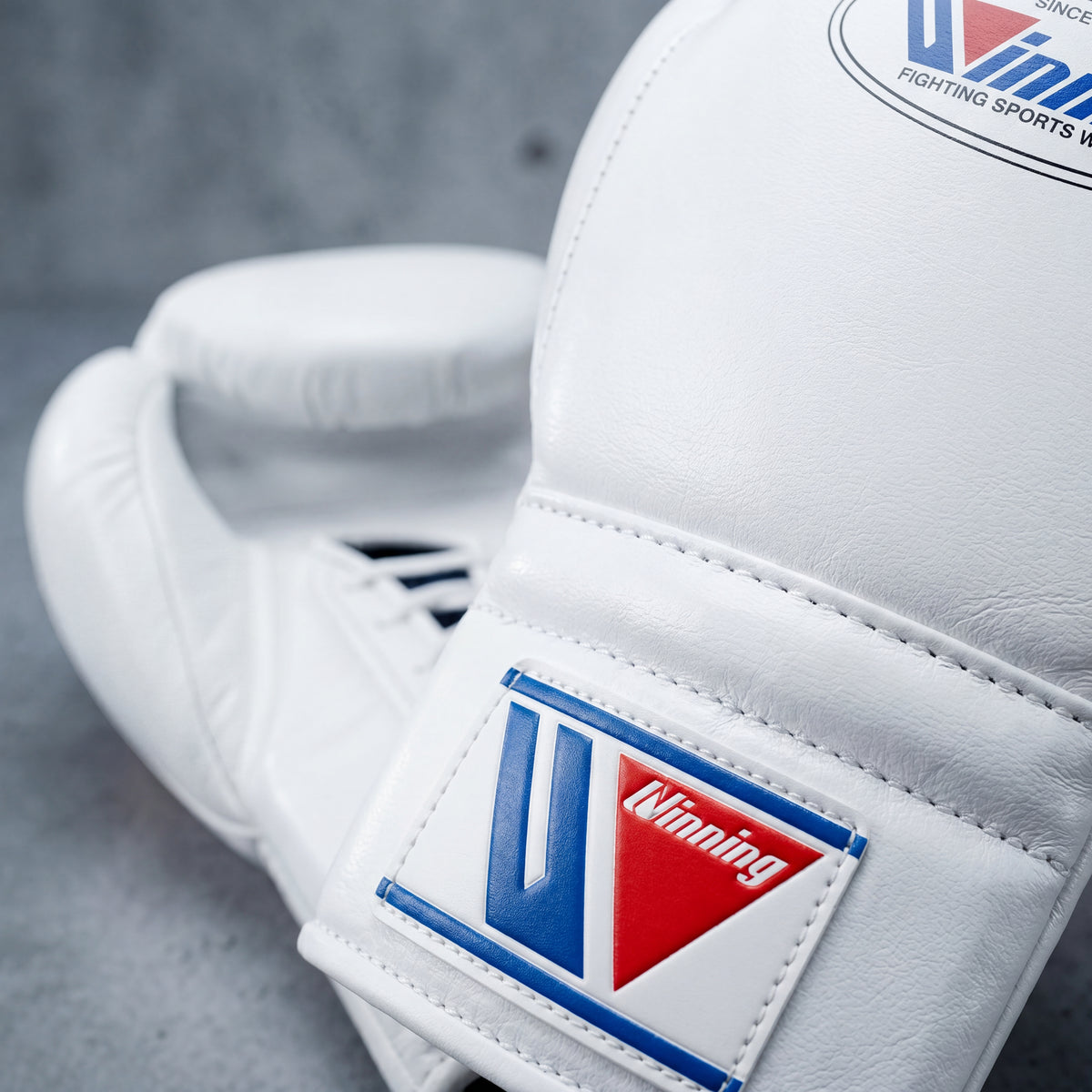 Winning White Lace-Up Boxing Gloves High Quality Fight Gloves